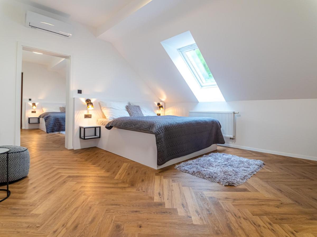 Villa U Zamku Sobotín Екстериор снимка